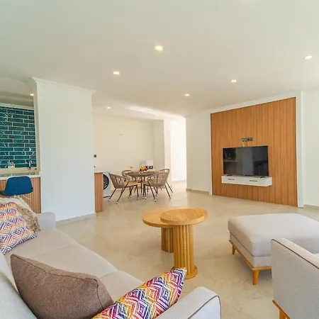 With A Pool In Kalkan 1 Apartment